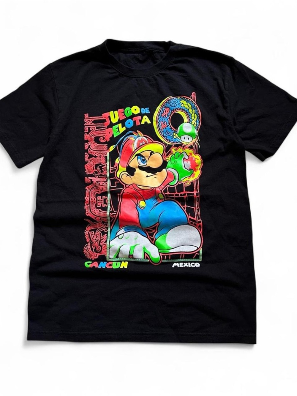 Black Neon Mario Juego de Pelota Gaming Graphic Tee - Cancun Mexico M